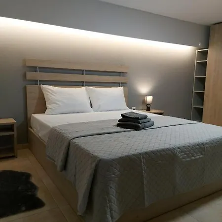 Square Apartman *