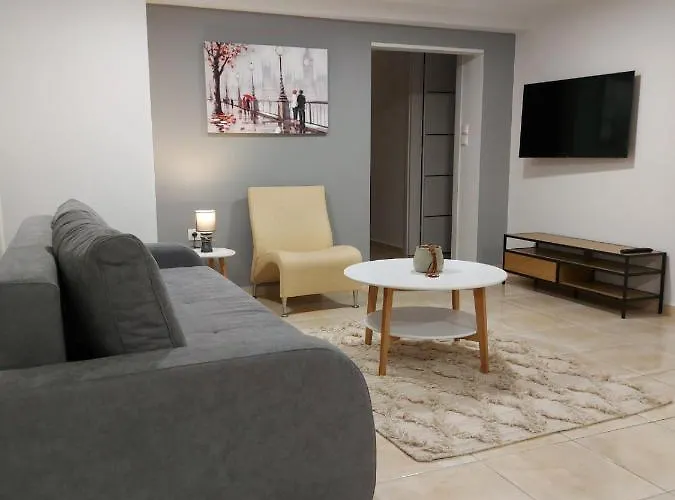 Square Apartment Trikala (Thessaly)